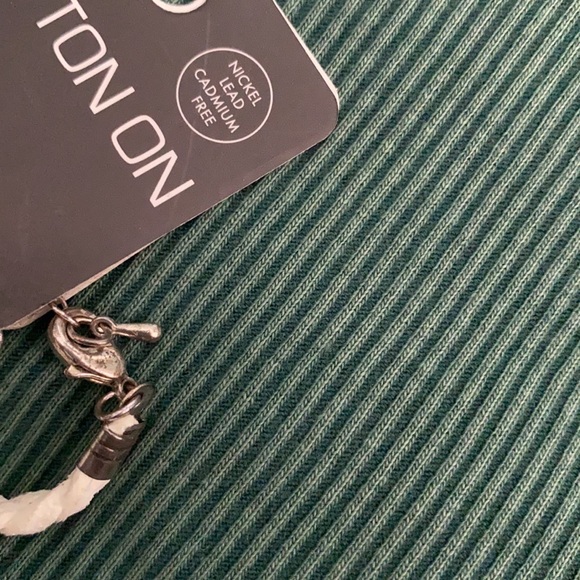 Pair of charm bracelets - Picture 7 of 8